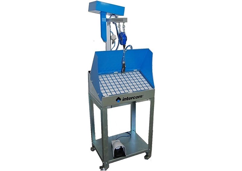 I380CR - Vacuum bench B3 on base with wheels and gravity spraying system S8C installed I380CR - Vacuum bench B3 on base with wheels and gravity spraying system S8C installed